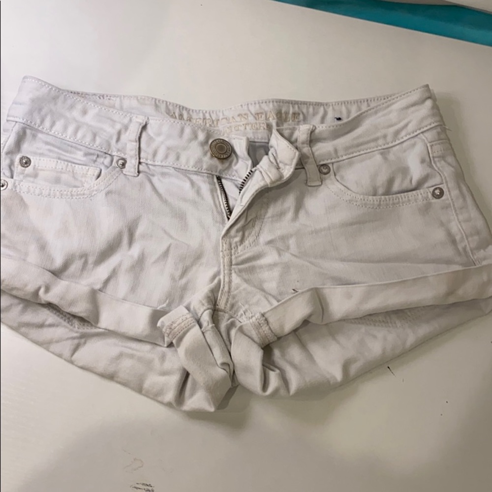 American eagle white demin shorts size 0